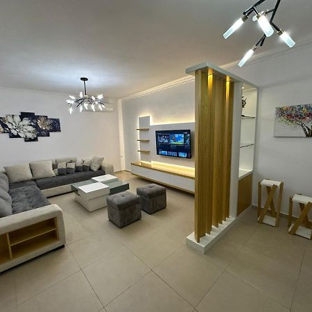 Elby Apartments ベラト エクステリア 写真