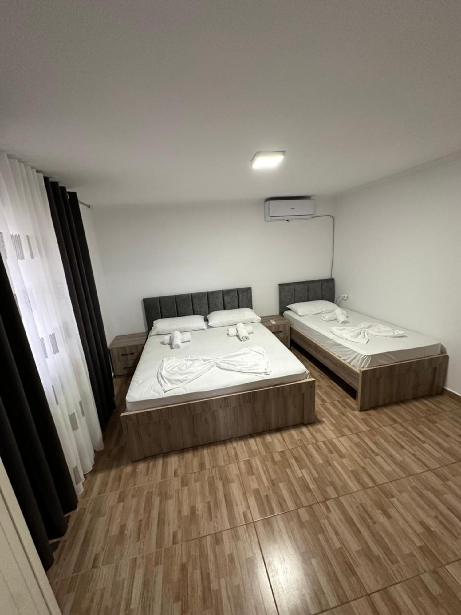 Elby Apartments ベラト エクステリア 写真